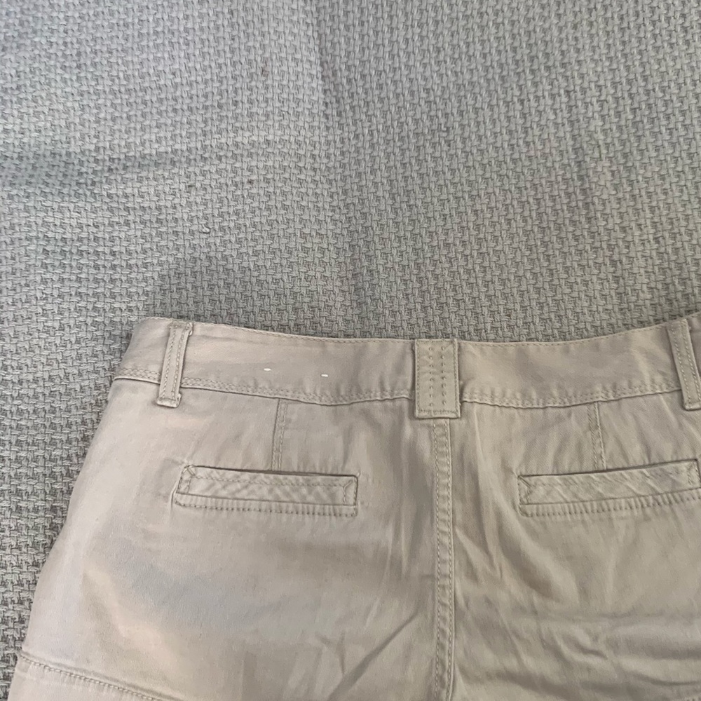 Shorts - Picture 2 of 2